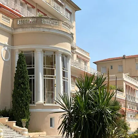 Duplex In With Pool & Tennis * Hyères