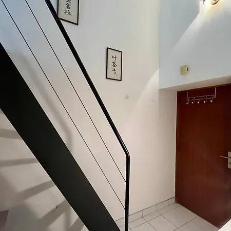 Duplex In With Pool & Tennis Апартаменты Йер