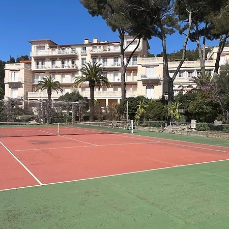 Duplex In With Pool & Tennis Апартаменты